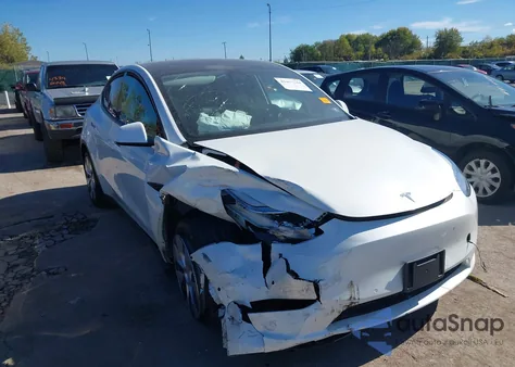 2021 Tesla Model Y Long Range Dual Motor All-Wheel Drive from USA, damaged, VIN 5YJYGDEE6MF298085